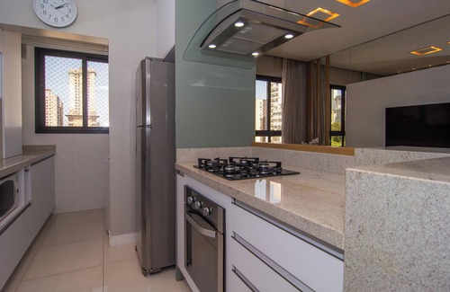 Nacoes Apartment | Apto a 5min da Praia, 10min da Roda Gigante P1309