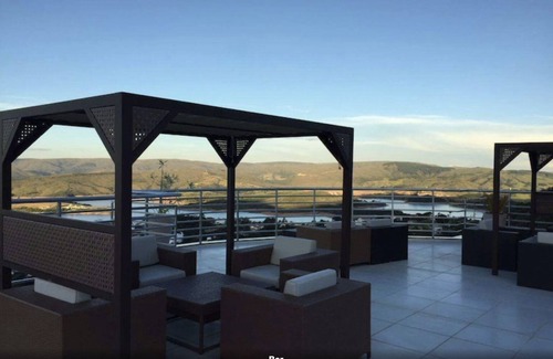 Capitolio Apartment | Apto Duplex 3 Suítes Cond. Mirante de Escarpas