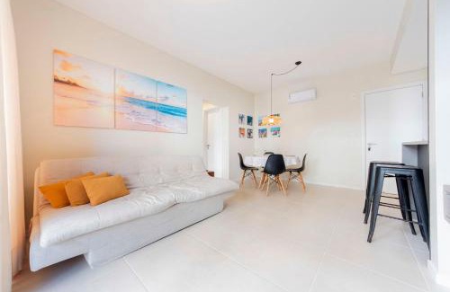 Lagoa Pequena Apartment | Apto moderno c/piscina e churrasqueira YA1339