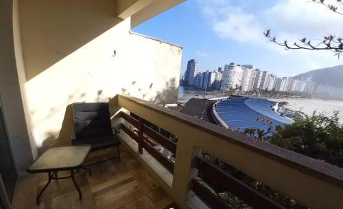 Porchat Island Apartment | Apto Vista Mar com Ar cond, Piscina, Wifi e Garagem 2 vagas