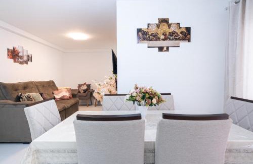 Nossa Senhora da Paz Apartment | Aptos com 2 Quartos Piscina Churrasqueira Wi-Fi Ar Condicionado Vaga de Garagem a 500m Praia Ideal para Famílias ou Amigos Reserve Agora