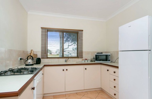 Haynes House | Apurla is "A Little Bit of Country in the City"
