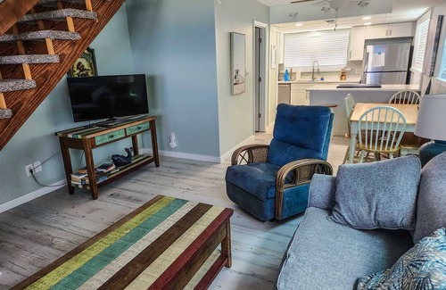 Cape San Blas House | Aqua Essence Triplex - Unit 3 - Gulf Front, Pet Friendly