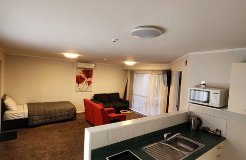 Mount Maunganui Hotel | Aquarius Motor Inn