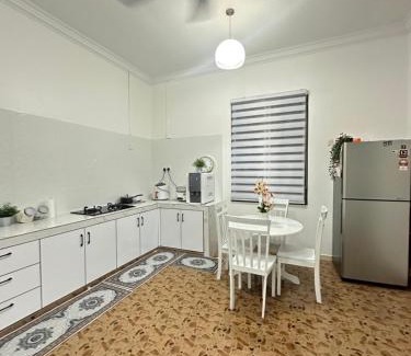 Kota Bharu House | Ar-Rayyan With Pool Cherang Homestay Kota Bharu