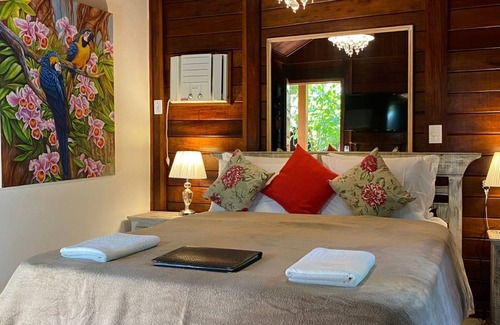 Ilha Grande Bed & Breakfast | Aratinga inn