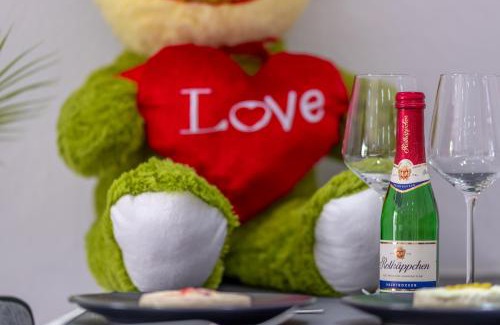 Probstheida Apartment | Arbeitsplatz, Tiefgaragenstellplatz, 4k TV Netflix