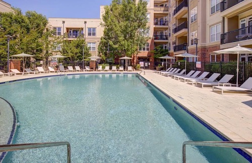 Cary Apartment | Arboretum 1BD 2 - One Bedroom Apartment, Sleeps 2