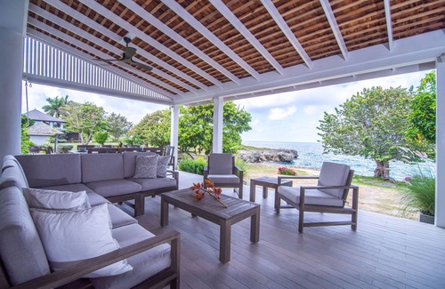 St. Ann's Bay Villa | Archer's Rock-Luxurious Ocean front cottage at Chukka Cove w/Private Plunge Pool