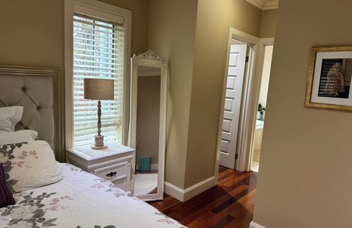 Beecroft Bed & Breakfast | Architect designed and lavishly furnished room with WIR, Spa and Shower
