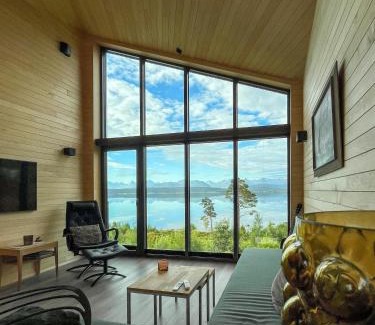 Molde House | Architect-Designed Cabin With View In Molde