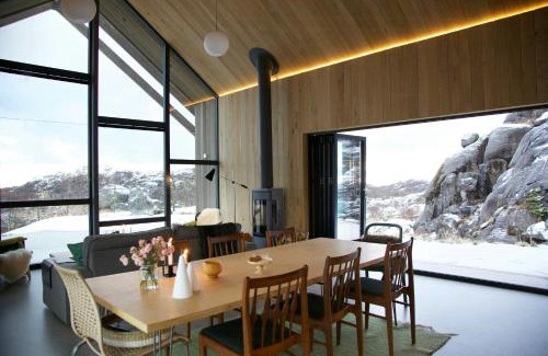 Sokndal House | Architect-Designed Gem With Views Of Kistefjellet