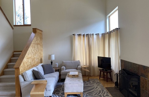 Edwards Condo | Architect's Condo on Eagle River Near Beaver Creek & Vail