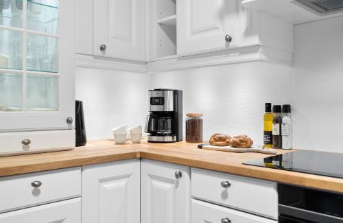 Tromsdalen Apartment | Arctic Aurora Apartment I SAUNA I Family & Groups