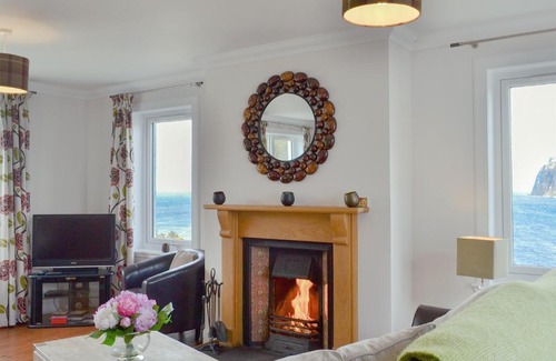 Waternish House | Ard Meanish