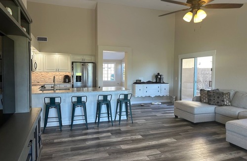 Alta Mesa House | Arden Haus - Remodeled 3 bedroom house in Mesa w/pool and golf course views