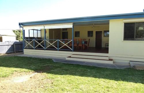 Ardrossan House | Ardy House
