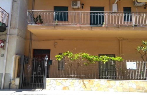 Bagheria Bed & Breakfast | Arena