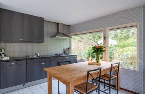 Arendonk House | Arendonk Pondside Chalet