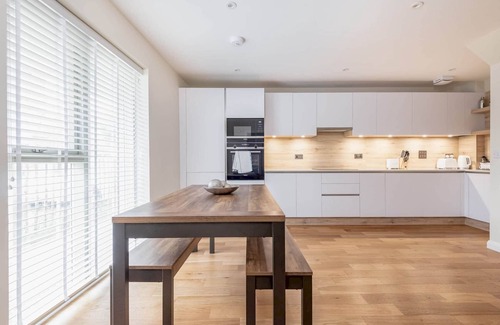 St. Andrews Ski Chalet | Argyle Rigg (No 16D)