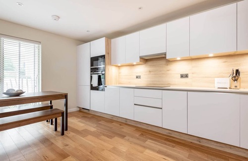 St. Andrews Ski Chalet | Argyle Rigg (No 16D)