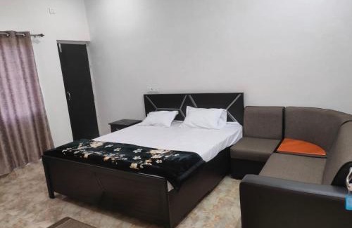 Gaya House | Arjun Guest House