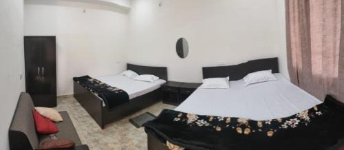 Gaya House | Arjun Guest House