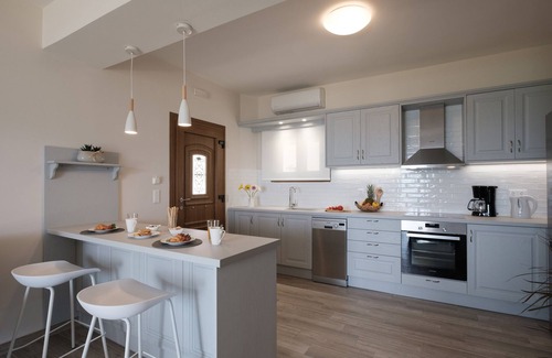 Afionas Apartment | Armikes Beachfront Suite 2 Afionas Corfu