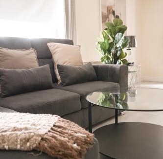 Chapelhall Apartment | Arranview Retreat