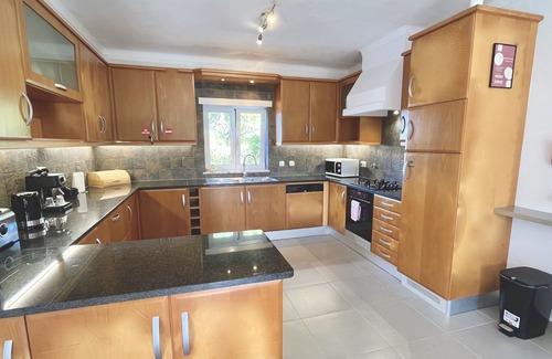 Aljezur Villa | Arrifana Detached 3 bedroom Villa w/Private Pool, Garden and WiFi close to beach