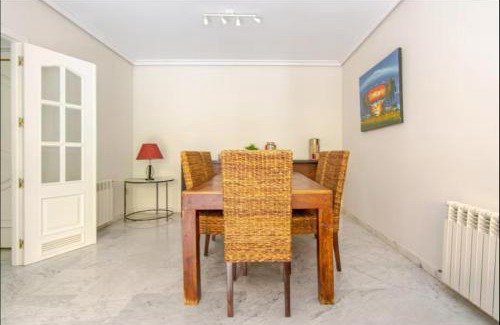 Distrito Noroeste Apartment | Arruzafa Home