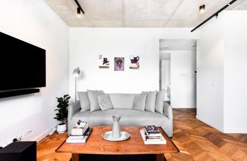 Fitzroy Apartment | Art, Culture & Coffee - Your Perfect Fitzroy Escape