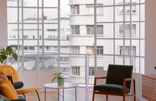 Central Zone House | Art déco in historic building