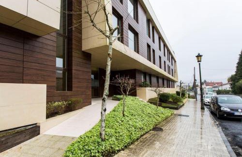 Ames Apartment | Art/Design & Pool