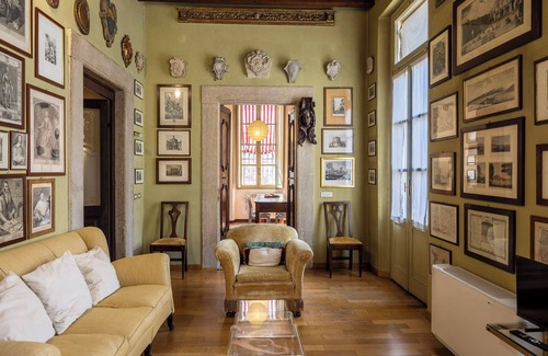 Brescia Antica Apartment | ART GALLERY APARTMENT IN BRESCIA CENTER