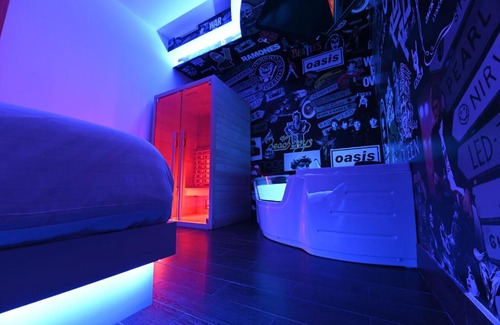 Magazzeno Hotel | ARTEMIDE "Fiore Club" B&B SUITE SPA