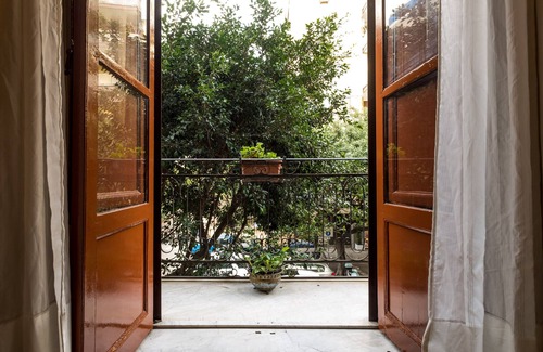 Borgo Vecchio Apartment | Artful home Palermo WiFi 90 square meters WI-FI