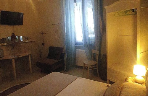 Gianicolo Apartment | ArtHouse Santa Marinella B&B (Beach)