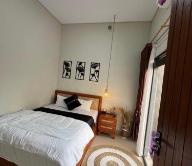 Playen Villa | Artomoro homestay Gunungkidul