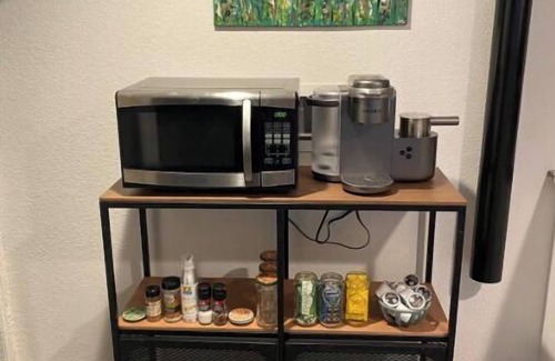 Platt Park House | Artsy Platt Park Guest Suite, Walk Everywhere + GREAT MOUNTAIN ACCESS for 4