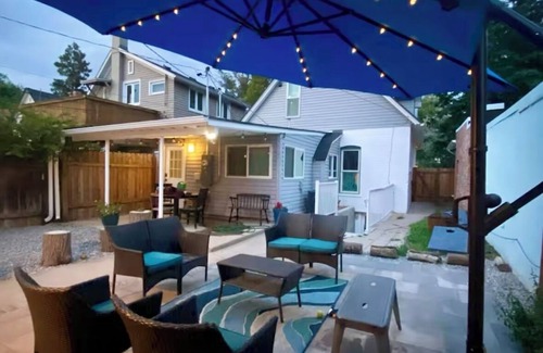 Platt Park House | Artsy Platt Park Guest Suite, Walk Everywhere + GREAT MOUNTAIN ACCESS for 4