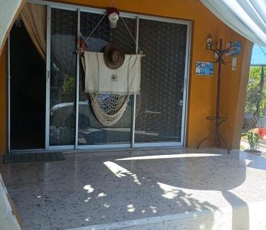 Oranjestad Apartment | Aruba Backpackers