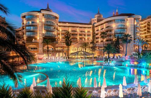 Okurcalar Hotel | Arycanda Kirman Premium - Ultra All Inclusive