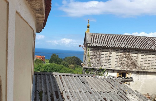 Laracha Villa | As Roeles Caión Farm. House ideal for families, beach at 2.5 km. 4 bedrooms