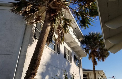 Fernandina Beach House | As seen on HGTV's BEACH HUNTERS !