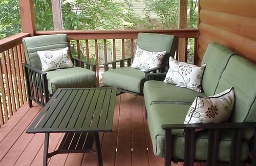 Walnut Mountain Cabin | AS SEEN ON HGTV LOG CABIN LIVING USD150.00 GAME ROOM