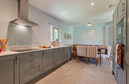 Chapmanslade House | Ash View 2