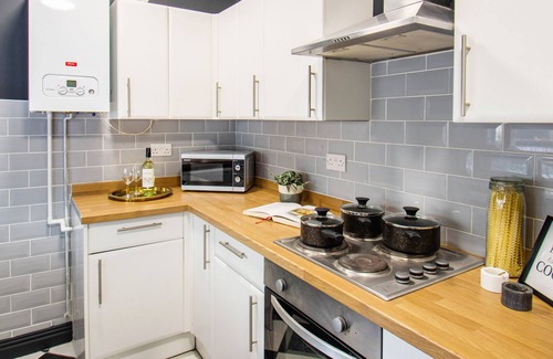 Stoke-on-Trent House | Ashford House - By Sigma Stays