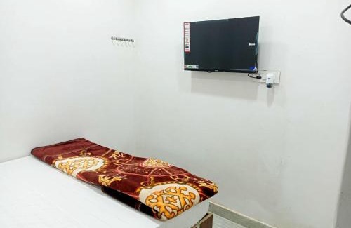 Mahmoorganj House | Ashok patel