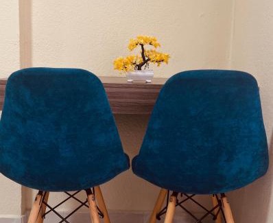 Quito House | AShostEcuador, Quito, rooms & suits, Quito cerca parque La Carolina